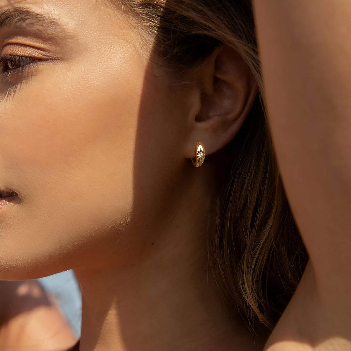 Clarity 18K Gold-Plated Hoop Earrings — Chunky