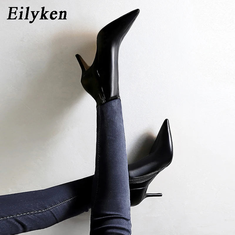 Stiletto ankle boots detail