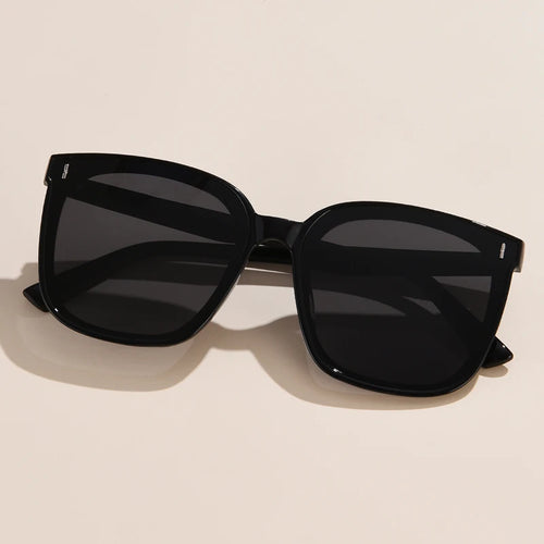 Big Starz Y2K Square Sunglasses detail