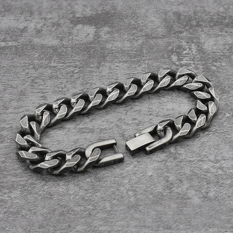 Big Starz Punk Cuban Bangle Bracelet detail