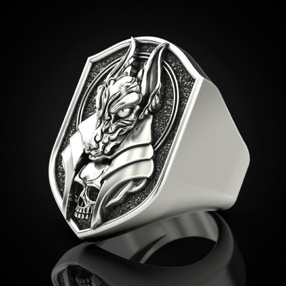 Big Starz Wolf Head Ring — Stainless Steel