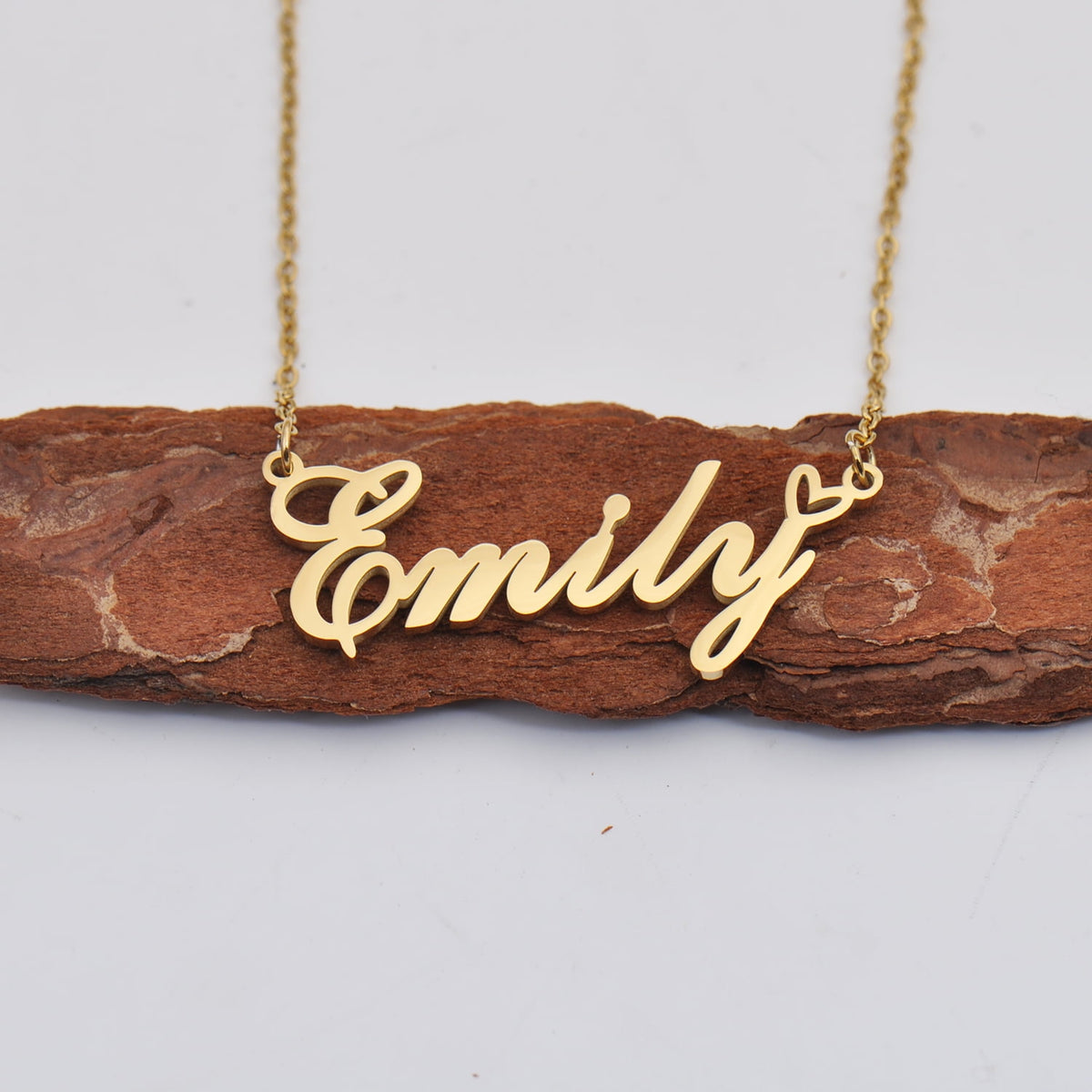 Big Starz Heart Nameplate Necklace — 18K Gold Plated