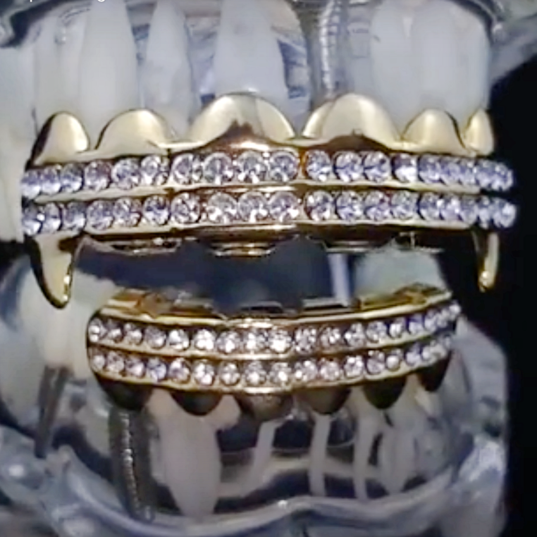 Party Grill 14K Gold-Plated Fang Grillz