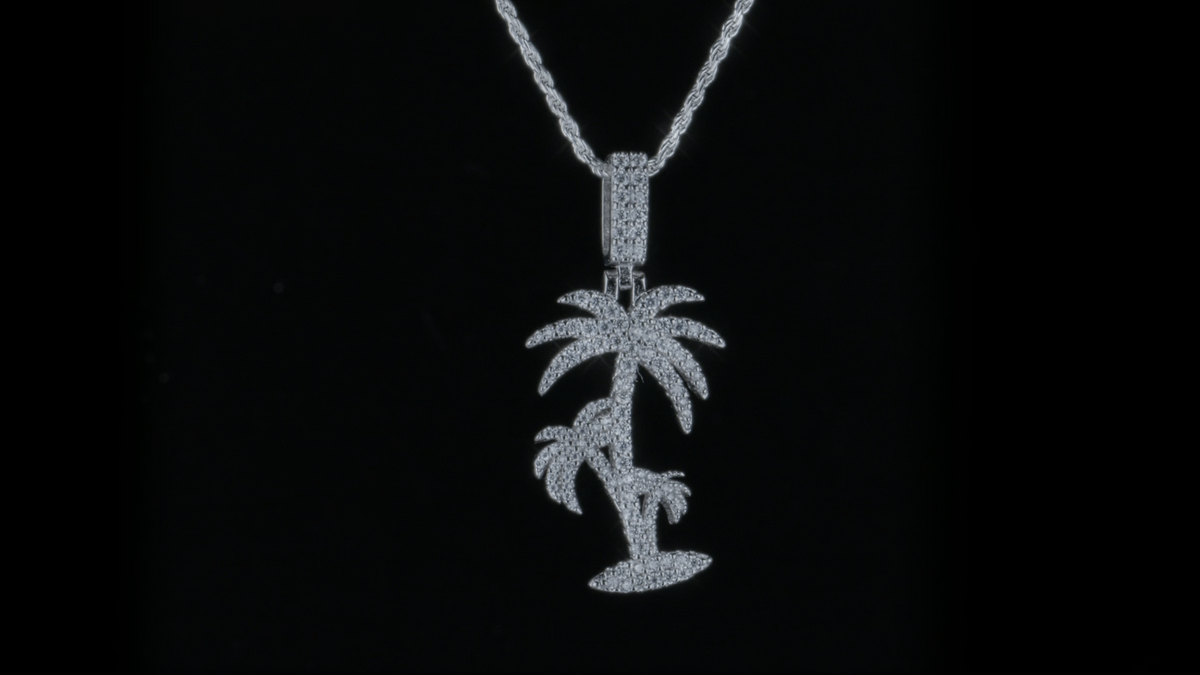 Blinding Moissanite Pendant